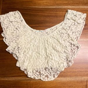 💚 Lace crop top 💚